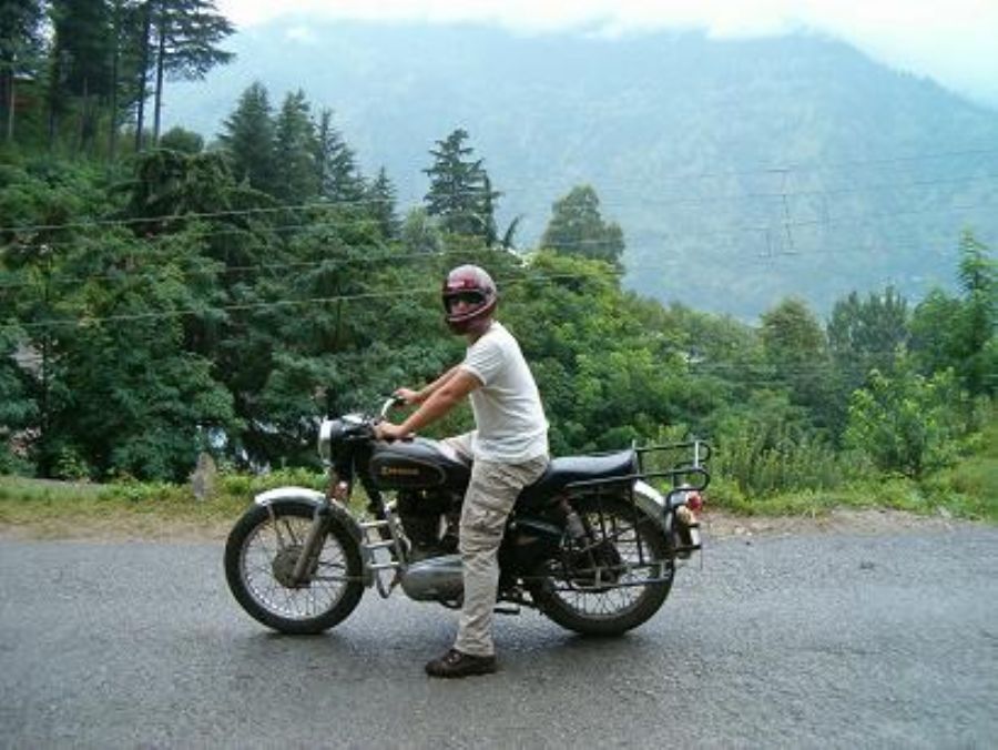 On the Henfield bike in Naggar